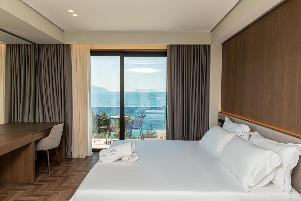 Radhimë Mazarine Hotel, Vlore, Albania מראה חיצוני תמונה