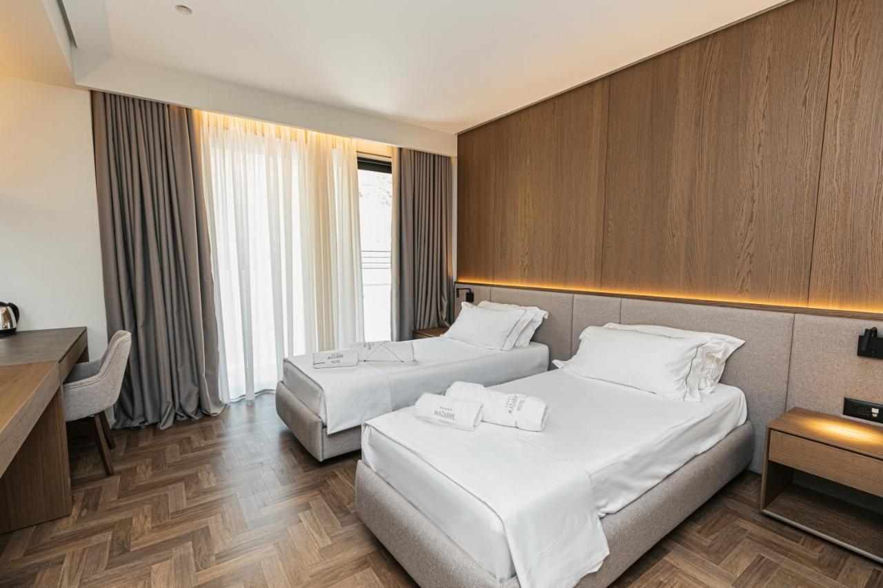 Radhimë Mazarine Hotel, Vlore, Albania מראה חיצוני תמונה