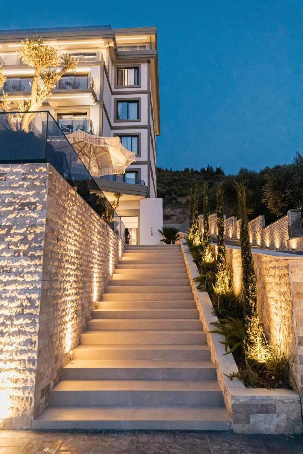 Radhimë Mazarine Hotel, Vlore, Albania מראה חיצוני תמונה