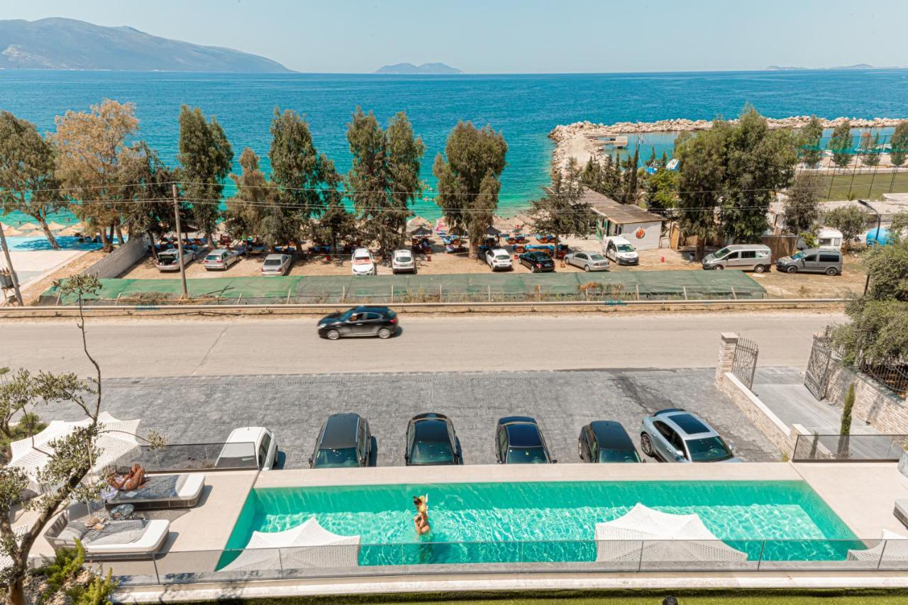 Radhimë Mazarine Hotel, Vlore, Albania מראה חיצוני תמונה